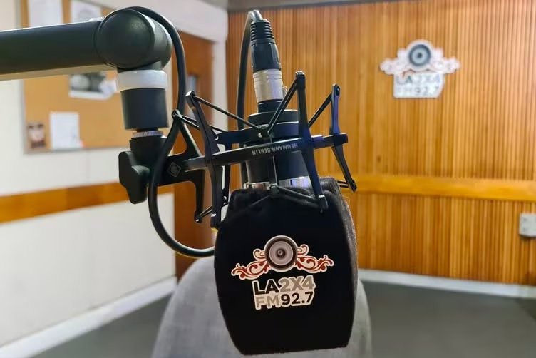 Trabajadores de las radios porteñas se movilizan contra la concesión de AM 1110 y La 2×4